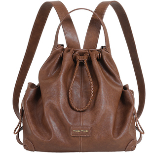 TOUTOU2026新款仿植鞣集物双肩包大容量通勤轻便旅行质感背包女款