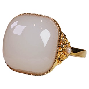 618特惠天然和田玉戒指女正宗藕粉白玉方形镶18k金指环送老婆礼物