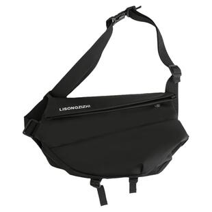 潮牌斜挎包女士包包摩托机车邮差包运动风骑行斜挎包机能单肩胸包