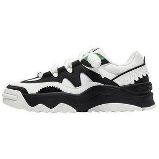 361女鞋运动鞋2025秋冬新款休闲鞋平底百搭鞋子黑白熊猫情侣板鞋