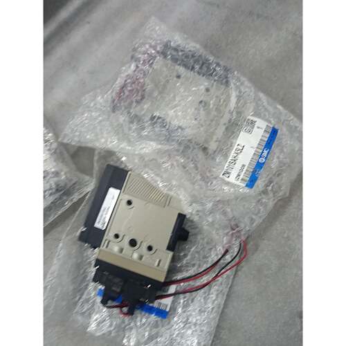 在线议价真空发生器:ZM101SAH-K5LZ，仓库备用件，成色如图