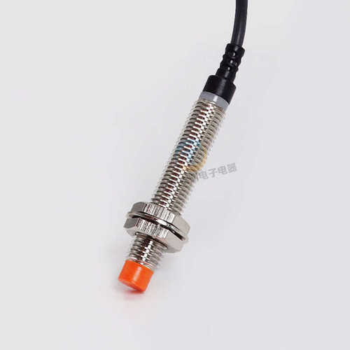 CNTD昌得接近开关CJY08E-02NA直流NPN三线24V代LJ8A3-2-Z/BX常开