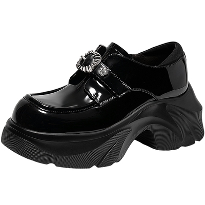 MIO米奥2026春季新款圆头高跟松糕底豹纹金属饰扣学院风乐福鞋女