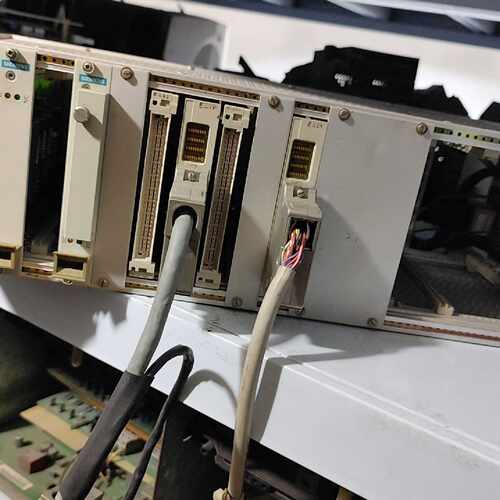 议价SMP16控制，型号6AR1305-0AA15-0AA维修