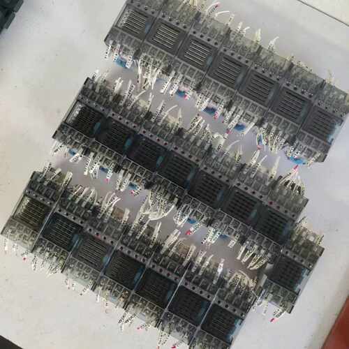 议价固态继电器模组：AY34001、RT3SP1-12V。实