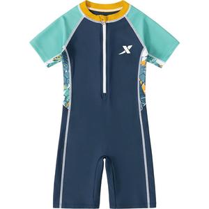 特步男童连体速干训练泳衣