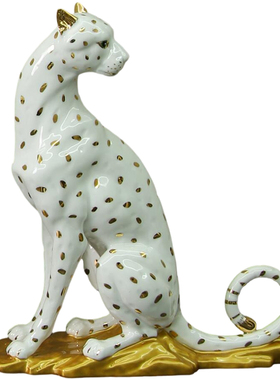 白金金钱豹陶瓷轻奢摆件