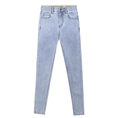 浅色牛仔裤女修身小脚2025年新款