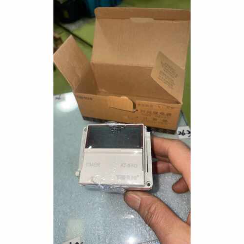 拍前询价：全新正品泰华TAHUAT时间继电器型号AT8RG数显式