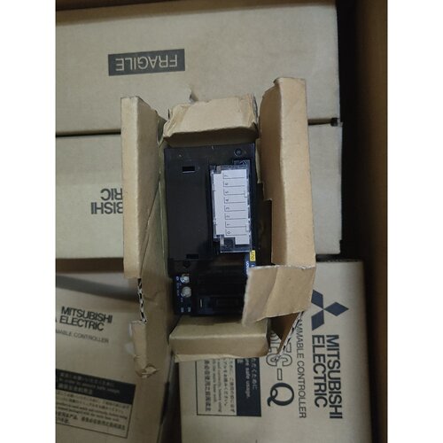 议价可维修全新欧姆龙远程模块CRT1ROF08数量2