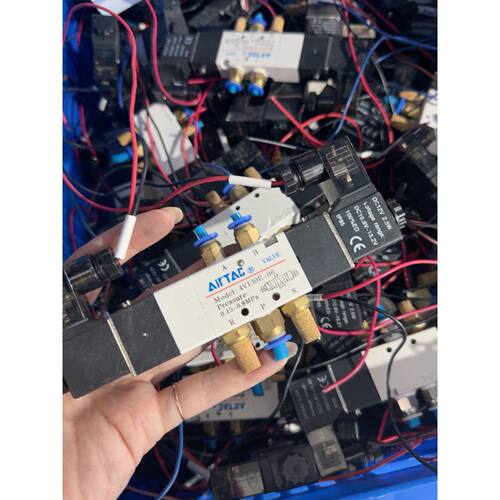 〔议价-可维修〕议价出AIRTAC亚德客电磁阀4V130E-06,原装正品 工