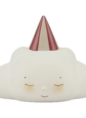 样板间女孩房木质圣诞树软装组合