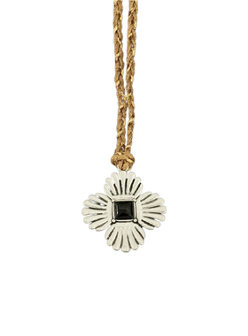 小众设计复古四叶草花朵吊坠项链