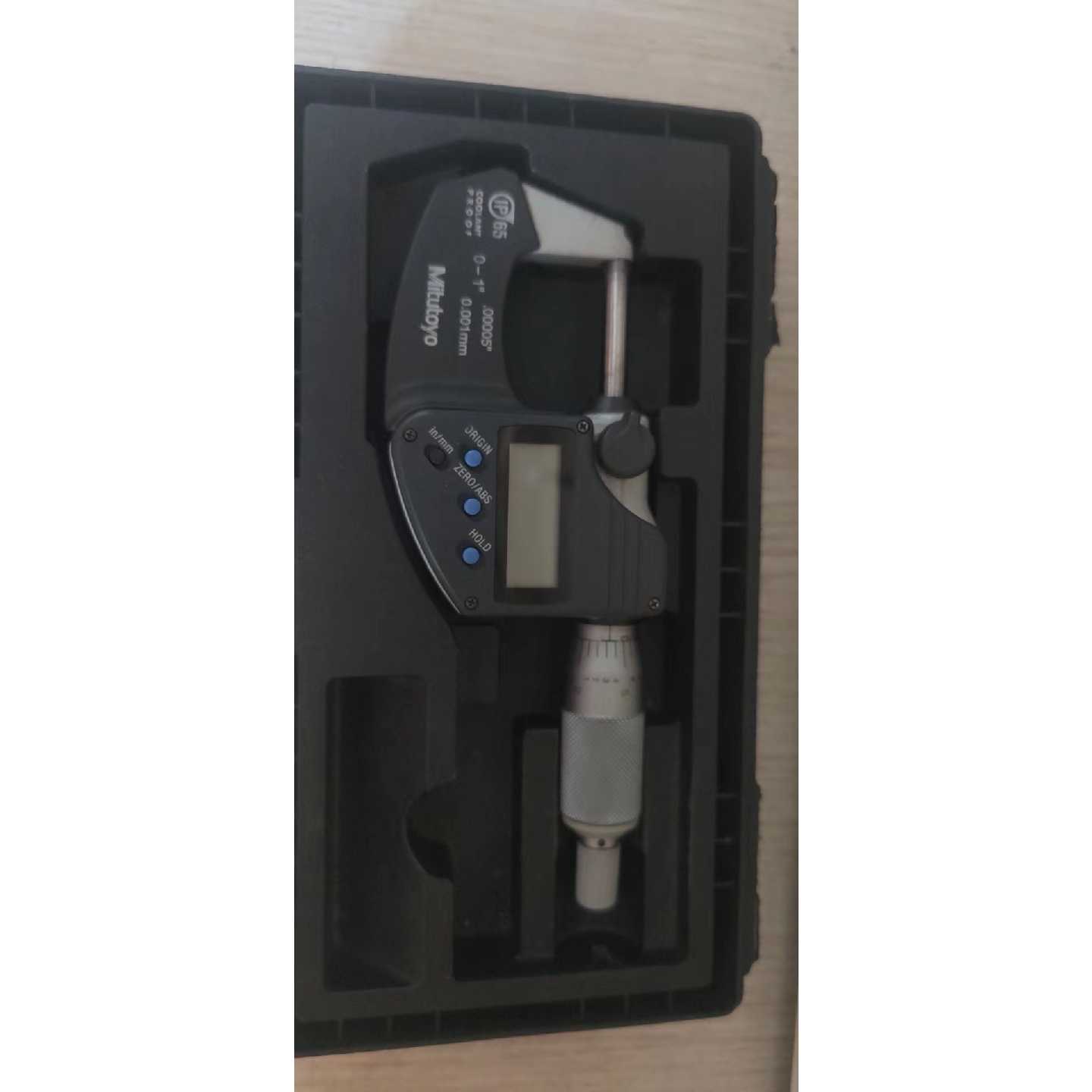 三丰数显千分尺测量精度0.001mm行程25mm正常使用议价图片