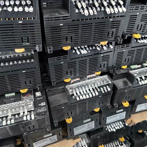 议价Cp1h-X40dt-D Used Disassembled Ut Excellent Condition适
