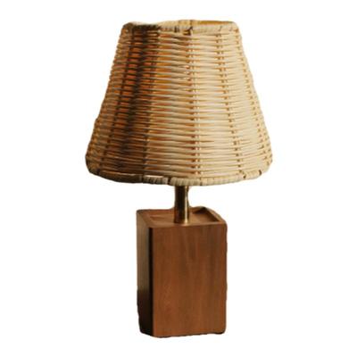 真愈艺居藤编卧室胡桃木装饰台灯