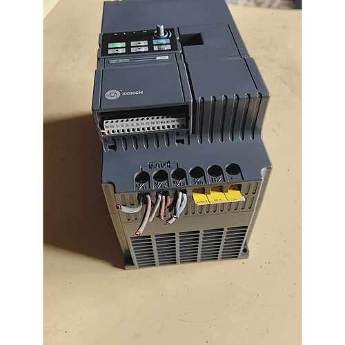 众辰变频器Z240011G15P