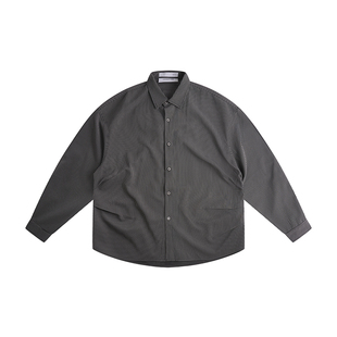 STREAMLET.CHEN:褶皱工艺廓形衬衫