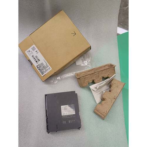 Q02CPUPLC主机模块型号AQ02CPU制