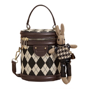 星期六超火发财水桶包女2025秋冬复古潮手提时尚女式圆筒斜挎小包