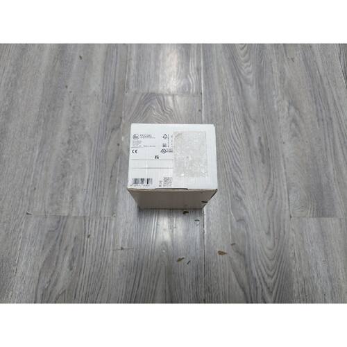 议价易福门O3D303易福门全新原装传感器包装如图有胶维修