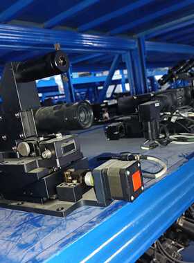 几乎全新SHIBAURA工业激光器，型号LAY-205CA-—议价
