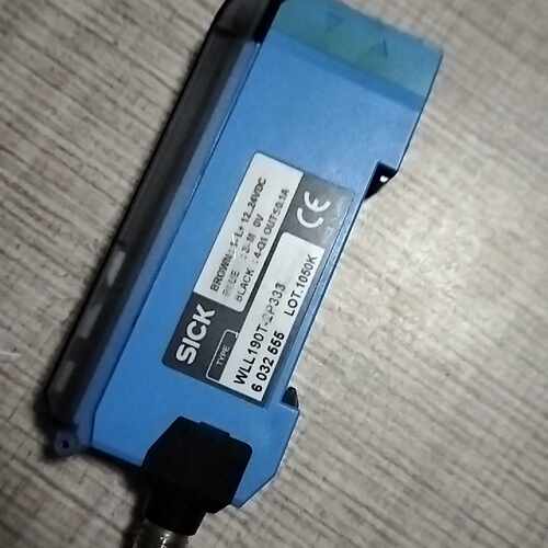 溢价-SICK WLL190T-2P333  实物图 的联