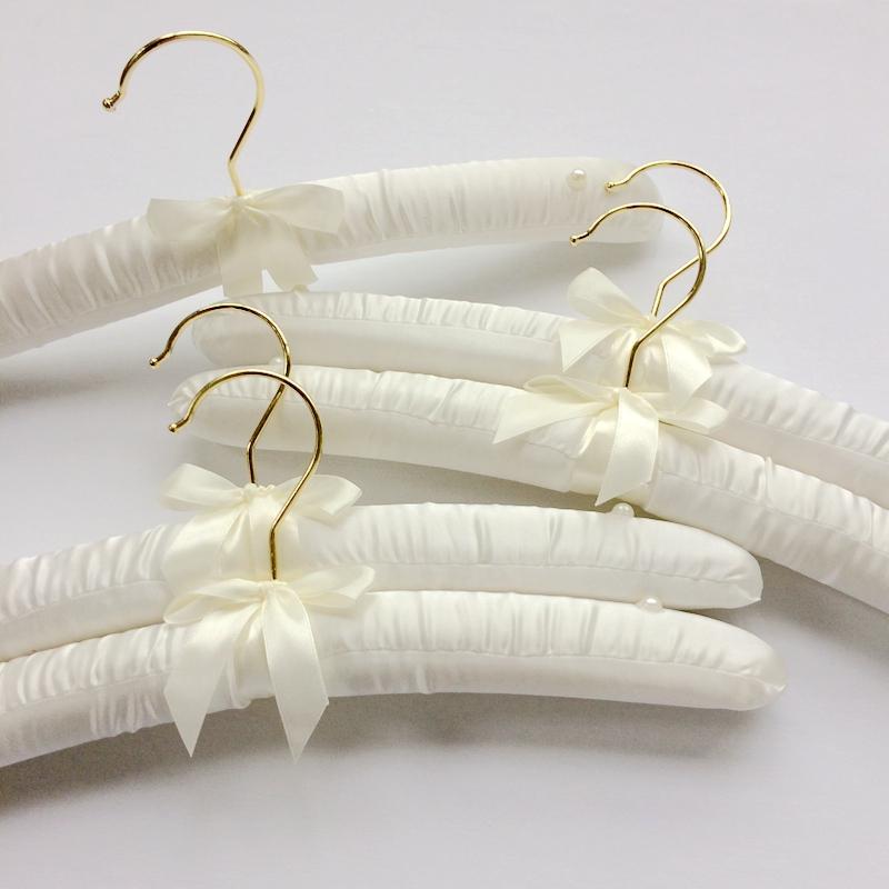 35cm无痕包布衣架布艺海绵衣服挂衣服撑子婚纱防滑衣架家用不起包