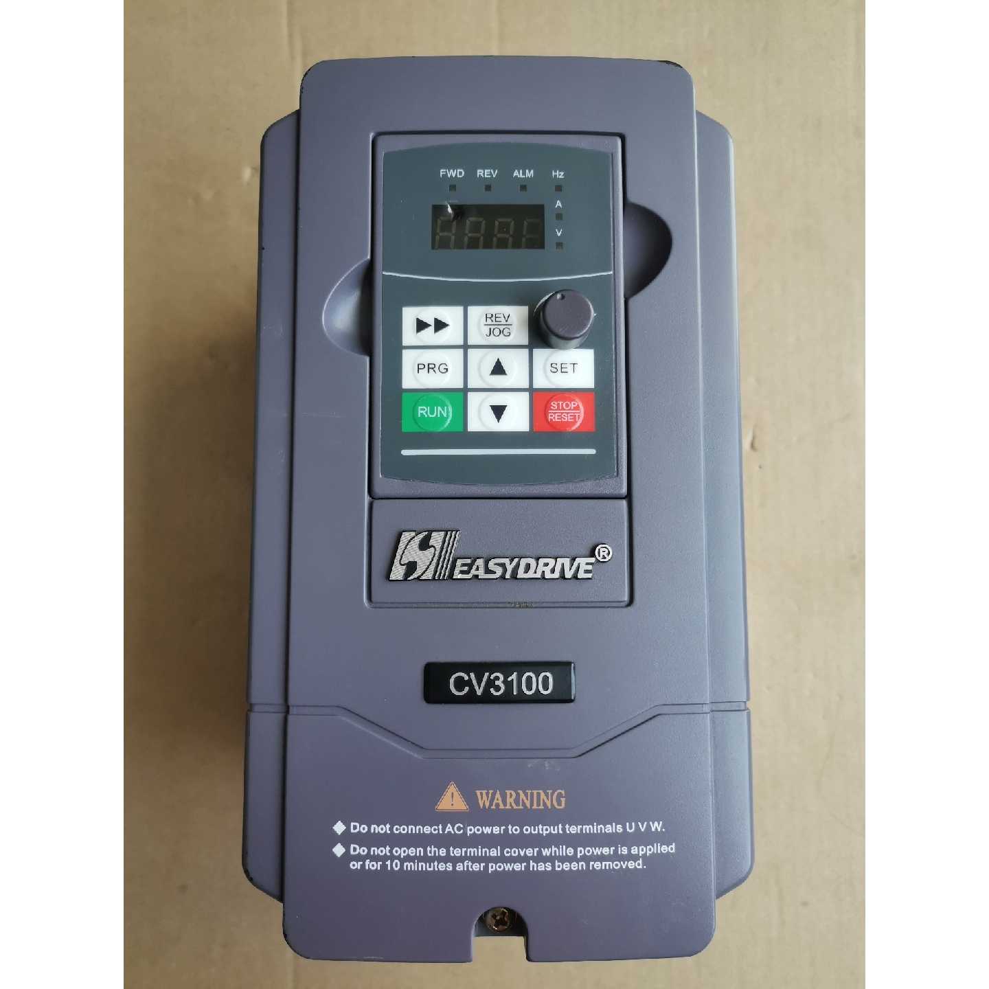 非标价易驱变频器CV3100系列型号是CV31004T0040议价