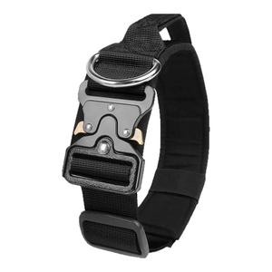 狗狗项圈中大型犬金毛马犬杜宾战术项圈防爆冲牵引绳猛犬脖套脖圈