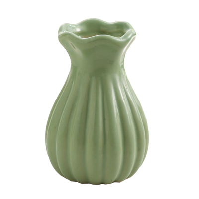 奶油风桌面陶瓷小花瓶