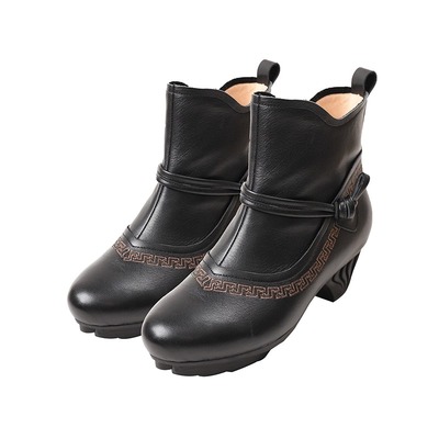 真皮短靴女2025新款加绒冬靴