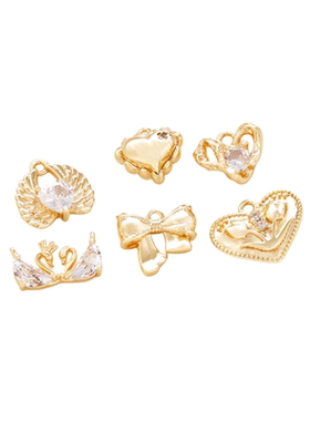 祢饰妮女铜包金保色吊坠