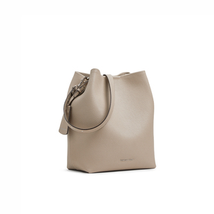 CHARLES&KEITH秋冬女包CK2-10151504荔枝纹单肩子母水桶托特包