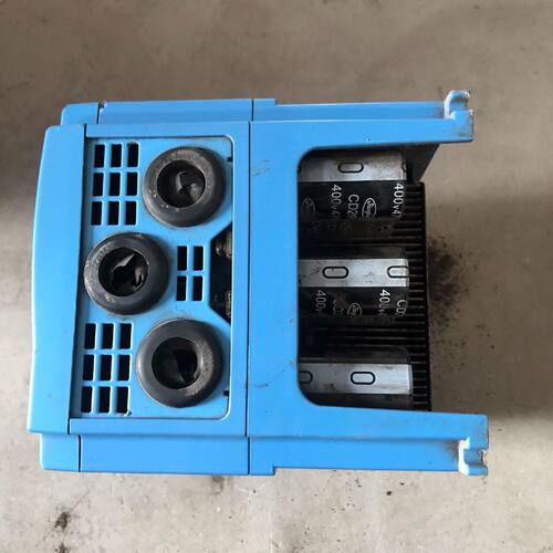 非标价艾威德变频器DEX201HBA055G075LM55.议价
