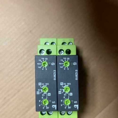 【询价】泰勒时间继电器 E1ZM10  24-240VAC/DC适用