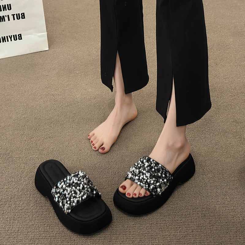 外穿厚底凉拖女鞋子2024年春夏季新款小众设计感一字亮片增高凉鞋
