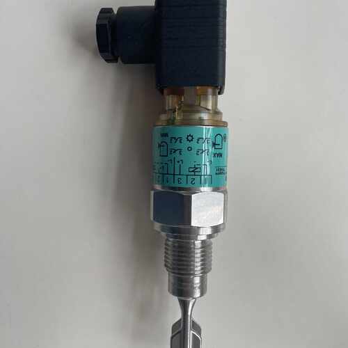 议价德国进口倍加福pf音叉物料液位计，型号LBL-A1-G1S-E5PG-CG全