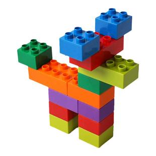 幼儿园小班中班教具拼插益智插管吸管儿童方块大颗粒桌面玩具积木