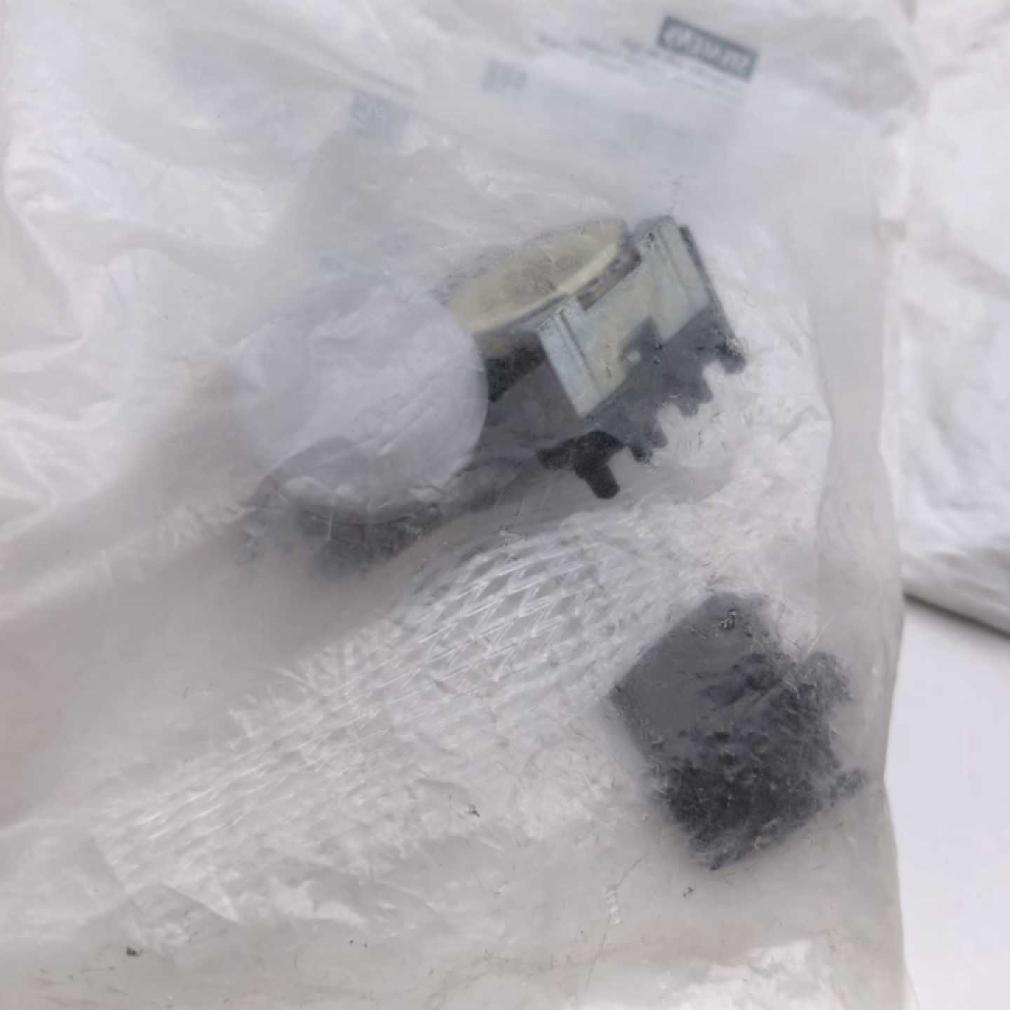 议价3SU11526AA601AA0按钮开关维修