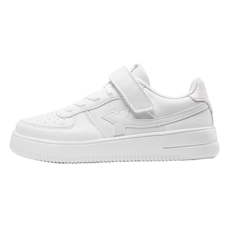 特步儿童休闲校园小白鞋板鞋