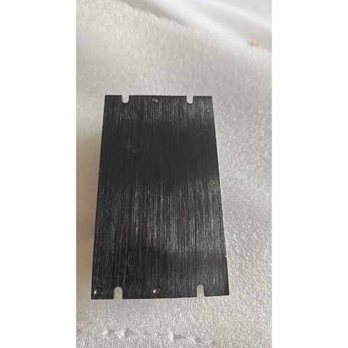 〔议价-可维修〕鸣志ST步进驱动器MSSTB05-R，，成色如图。