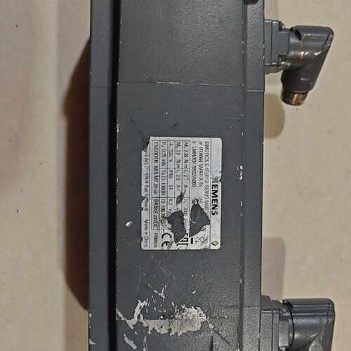 溢价-1FL6044-1AF61-2LB1，实物图拍摄