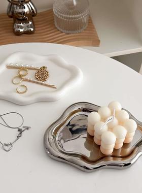 饰品首饰展示盘陶瓷盘摆件云朵装饰香薰蜡烛玄关托盘 钥匙收纳盘