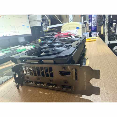 华硕TUF RTX3070ti o8g显卡，8G大显存，三风