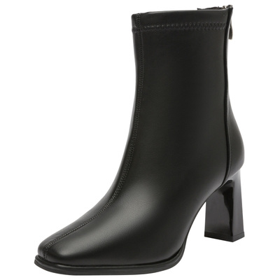 大东官方加绒配裙子短靴女款2025新款冬季粗跟高跟鞋黑色瘦瘦靴子