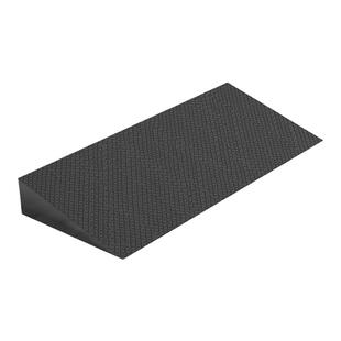 马路铁斜坡垫台阶门槛减速带马路牙子沿坡货车汽车爬坡钢铁斜垫子
