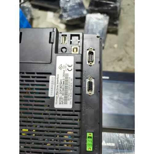 台达DOPB07S411触摸屏7寸DC24V供电接口