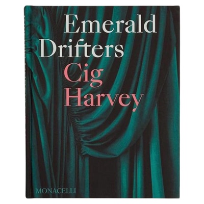 预售 Emerald Drifters 翡翠漂流者 英国摄影师Cig Harvey 作品