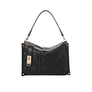 稻草人包包女冬季新款时尚单肩包小香风菱格枕头包百搭腋下斜挎包